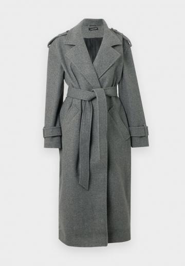 Шерстяное пальто