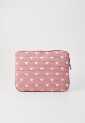 Косметичка