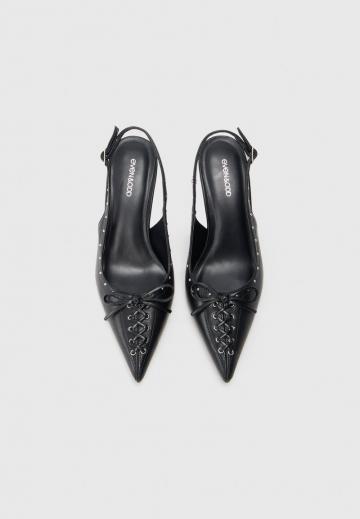 Туфли на высоком каблуке