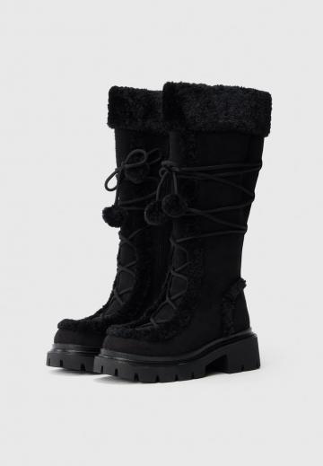 Сапоги на шнуровке