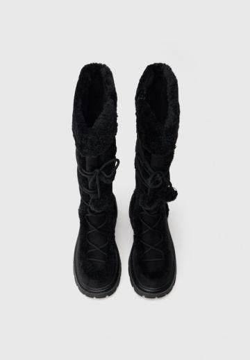 Сапоги на шнуровке