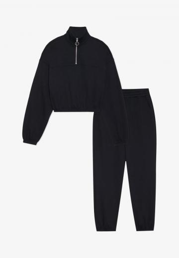 Спортивная куртка