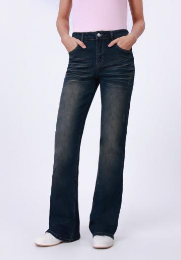 Клешеные джинсы