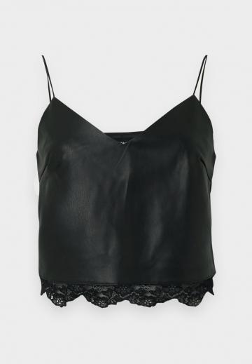 Топ на бретельках