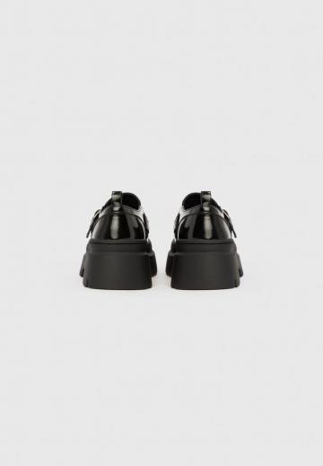 Полуботинки