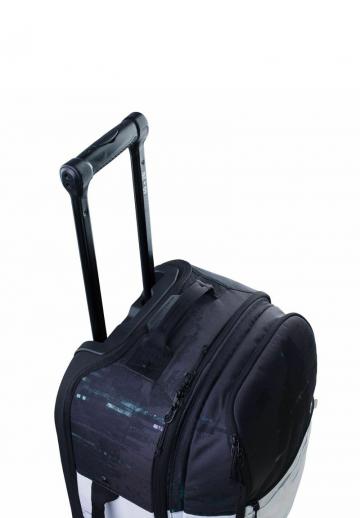 Чемодан на колесах