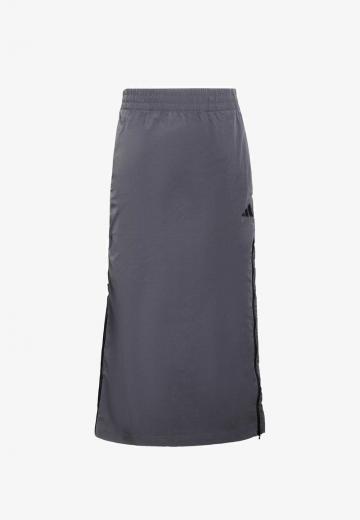 Юбка с накладными карманами