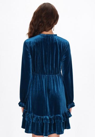 Короткое платье