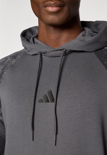 Спортивная кофта