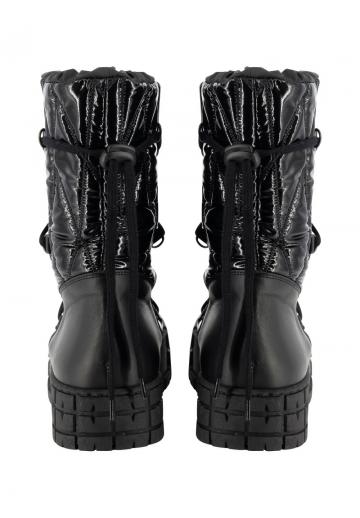 Зимние ботинки