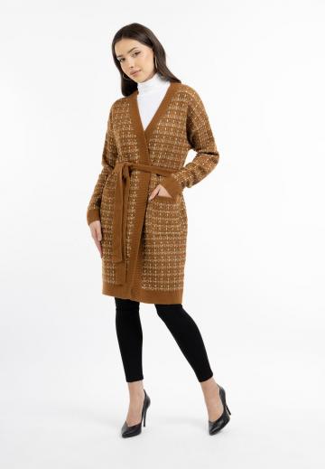 Длинный жилет