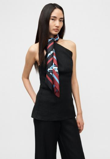 Блузка без рукавов