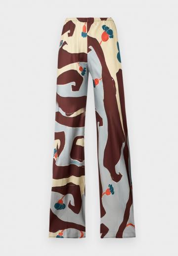 Прямые брюки