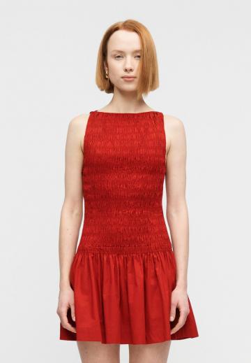 Короткое платье