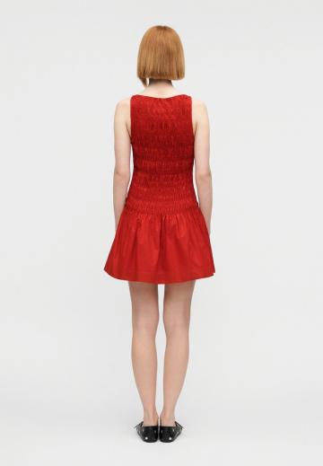 Короткое платье