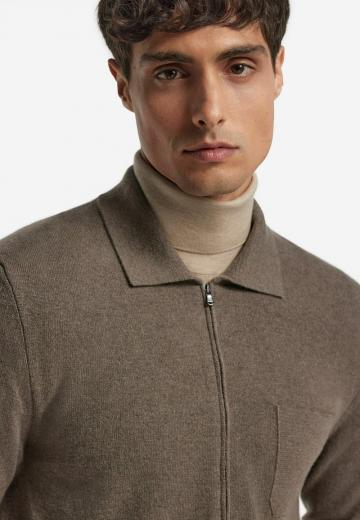 Вязаная кофта