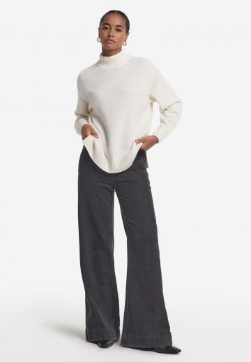 Длинный пуловер