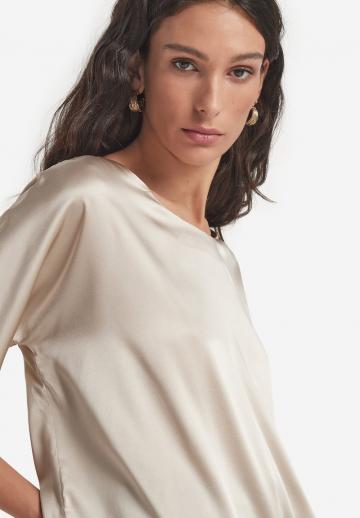 Шелковая блузка