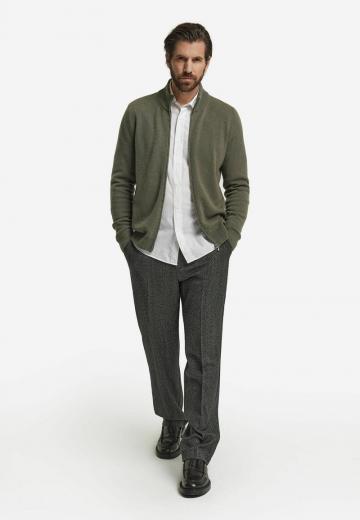 Вязаная кофта