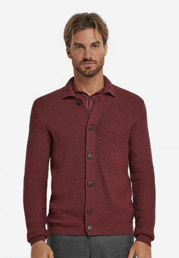 Вязаная кофта