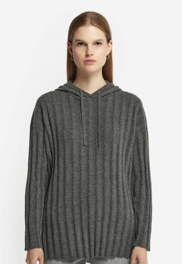 Длинный пуловер