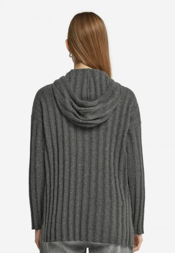 Длинный пуловер