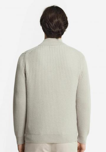 Вязаная кофта