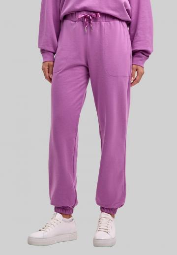 Спортивные штаны