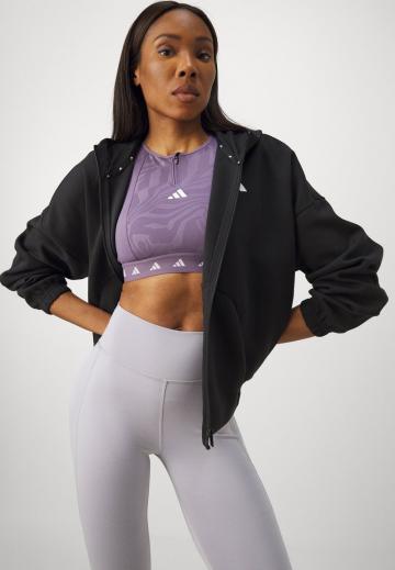 Спортивная толстовка