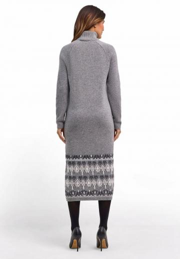 Вязаное платье