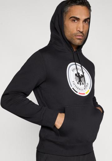 Спортивная кофта