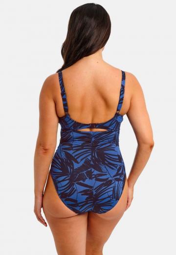 Слитный купальник