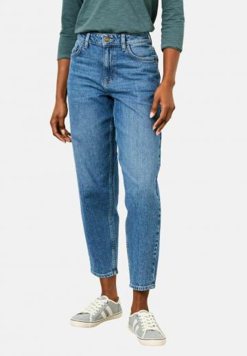 Короткие джинсы