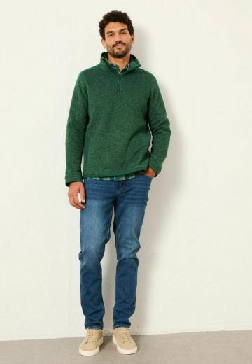 Узкие джинсы