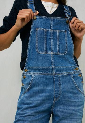 Джинсовый комбинезон