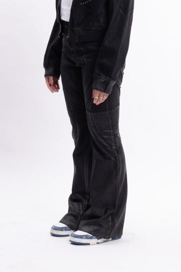 Клешеные джинсы