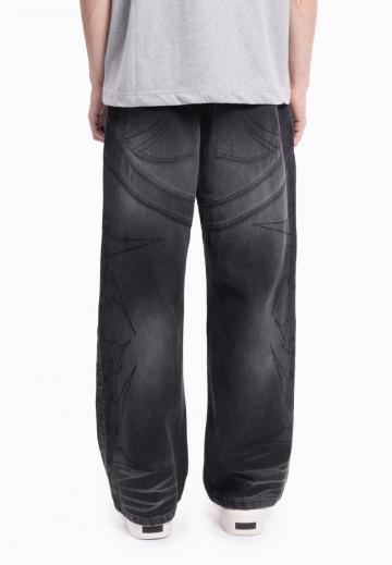 Прямые джинсы