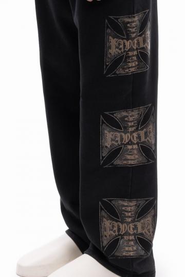 Спортивные штаны