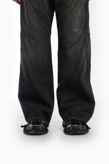 Клешеные джинсы