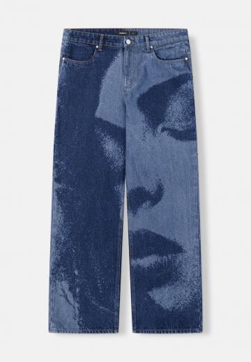 Прямые джинсы