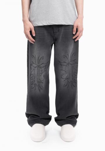 Прямые джинсы