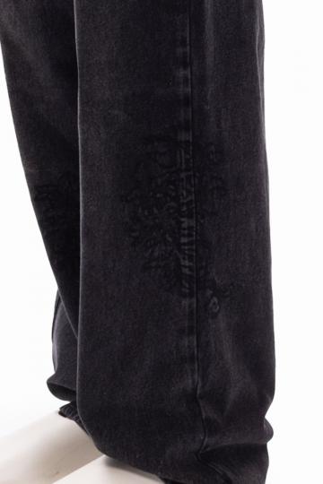 Свободные джинсы