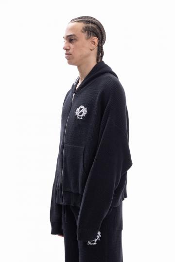 Вязаная кофта