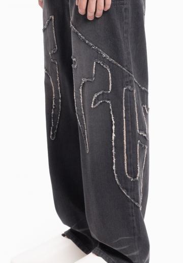 Прямые джинсы