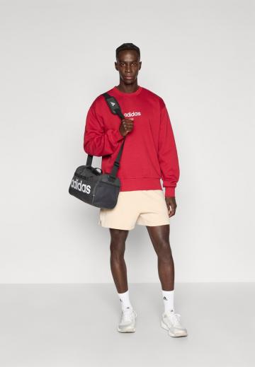 Спортивная кофта