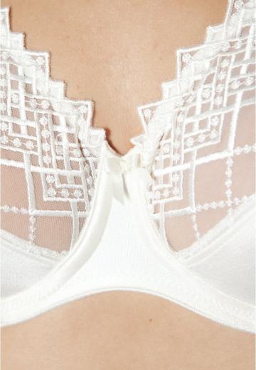 Бюстгальтер на косточках