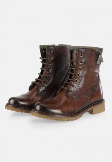 Ботинки на шнуровке