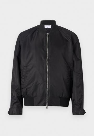 Куртка бомбер