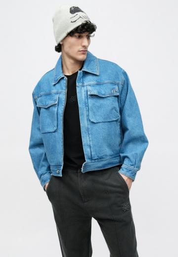 Джинсовая куртка