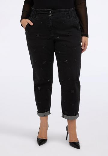 Короткие джинсы